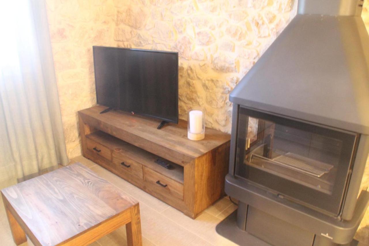 Masia Rural L'Hort De Maso Miravet Εξωτερικό φωτογραφία